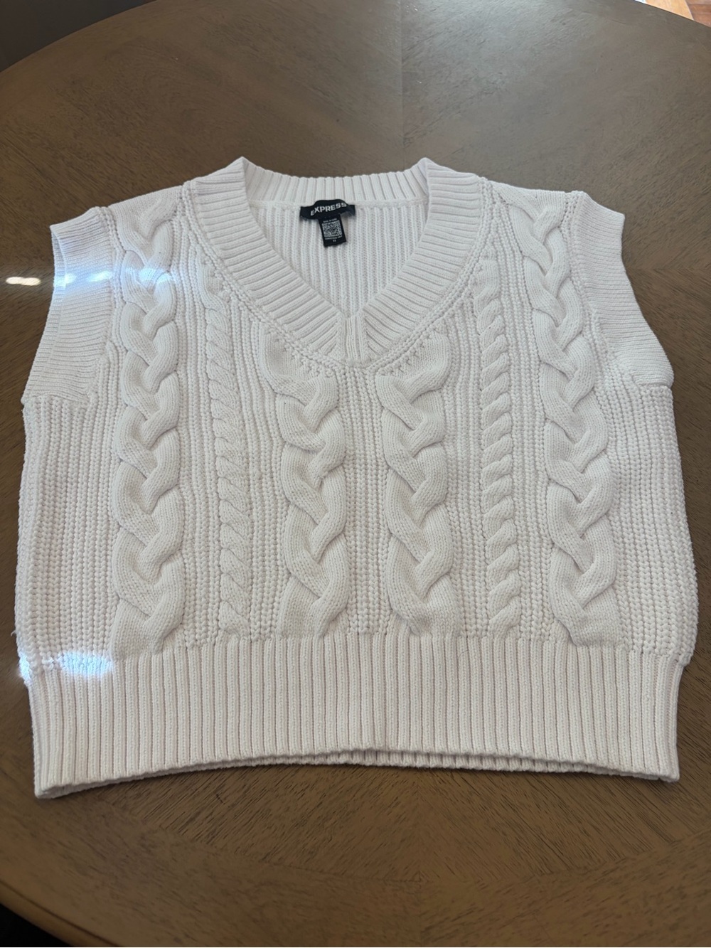Express Cream Cable Knit V-Neck Sweater Vest